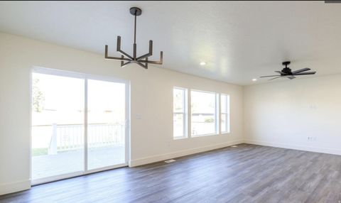 Tiny photo for 1350 S 200 W, Bountiful, UT 84010 (MLS # 2146629)