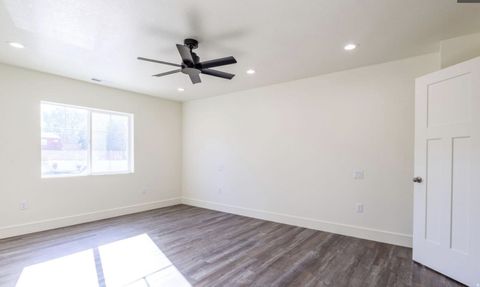 Tiny photo for 1350 S 200 W, Bountiful, UT 84010 (MLS # 2146629)