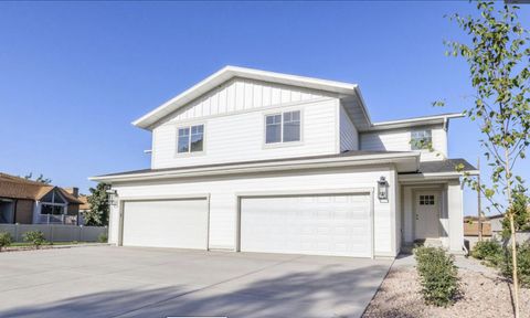 Tiny photo for 1350 S 200 W, Bountiful, UT 84010 (MLS # 2146629)