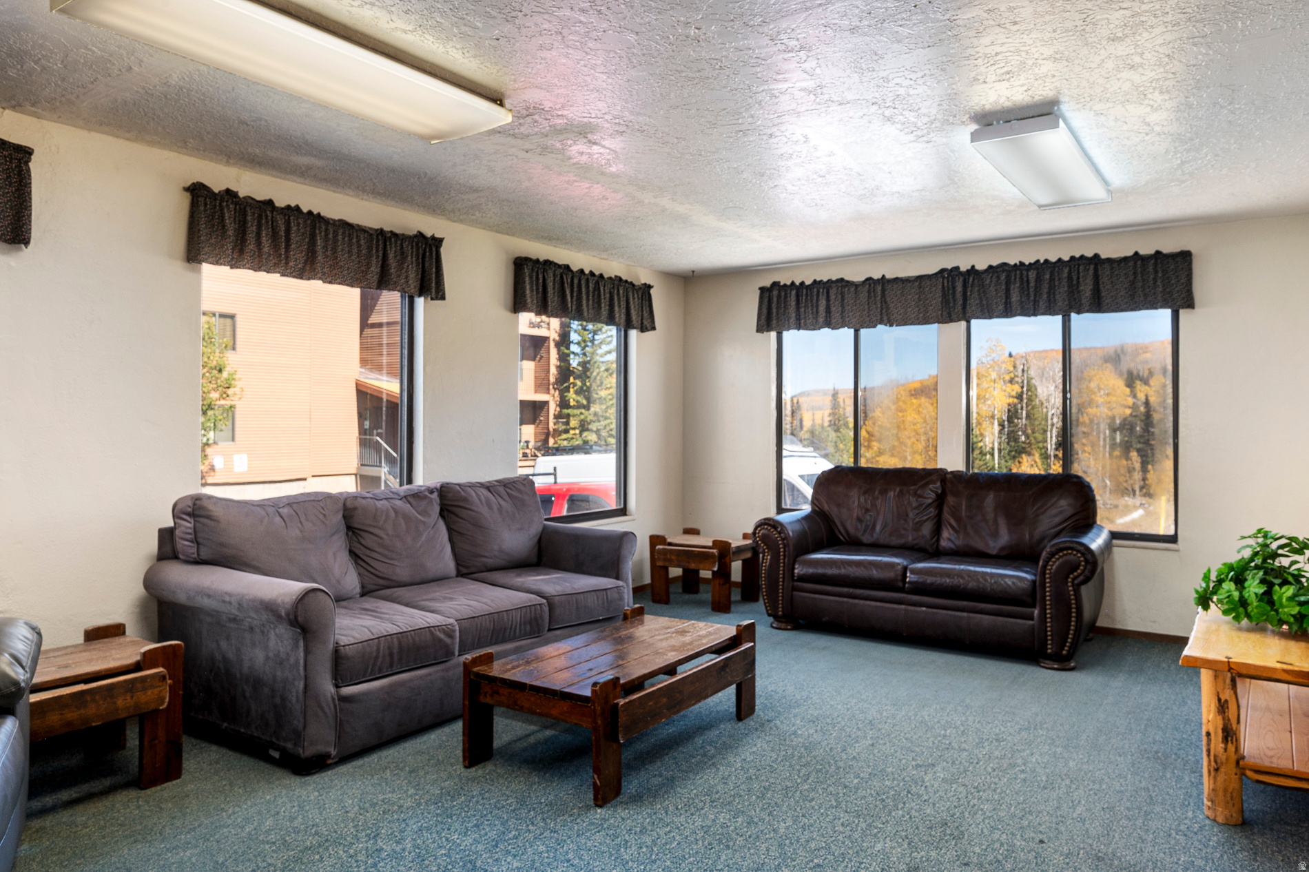 TIMBERBROOK VILLAGE CONDOMINIUMS - Residential