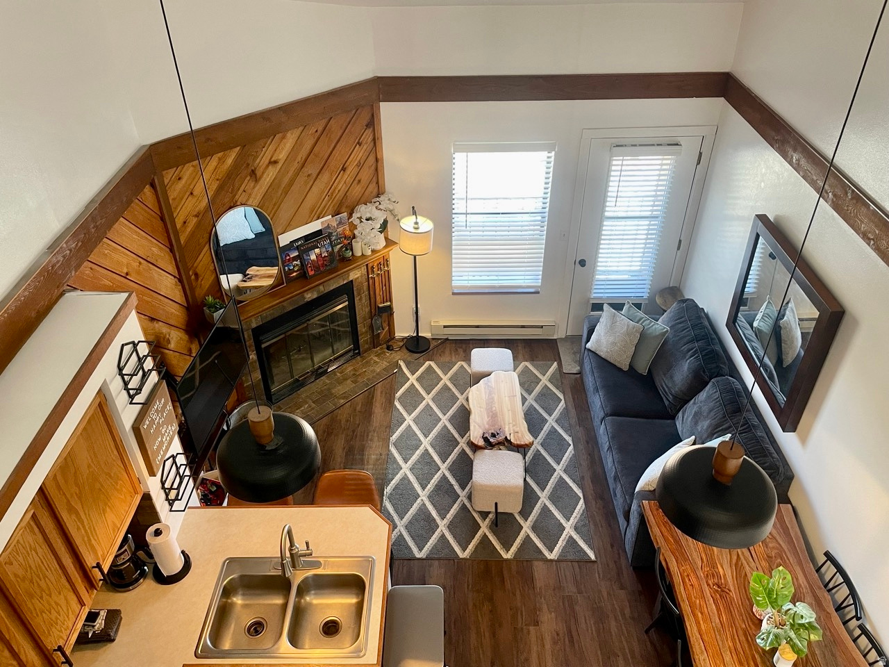 TIMBERBROOK VILLAGE CONDOMINIUMS - Residential