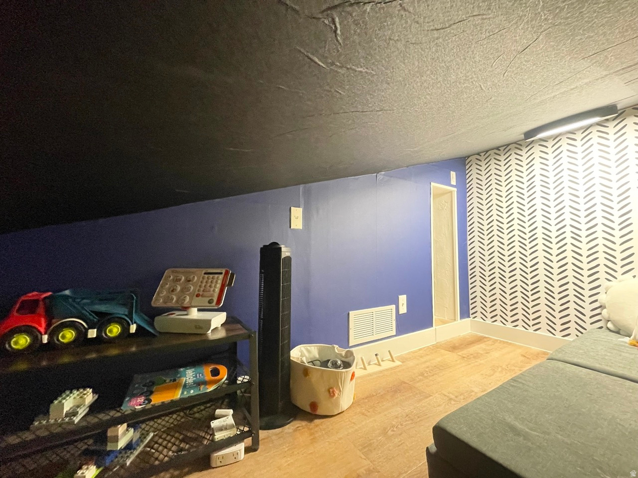 TIMBERBROOK VILLAGE CONDOMINIUMS - Residential