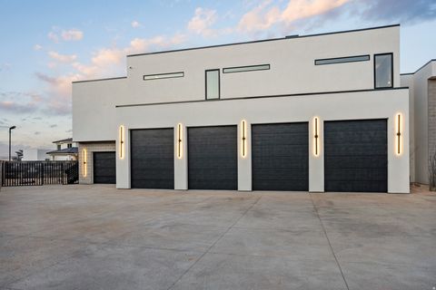 Tiny photo for 3147 S MESA VERDE CIR, Hurricane, UT 84737 (MLS # 2126628)