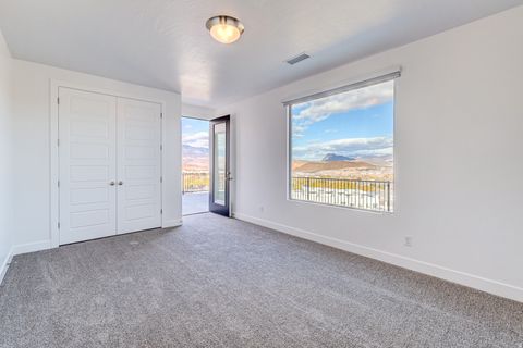 Tiny photo for 2072 W 320 S, Hurricane, UT 84737 (MLS # 2126087)