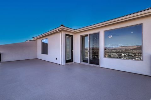 Tiny photo for 2072 W 320 S, Hurricane, UT 84737 (MLS # 2126087)