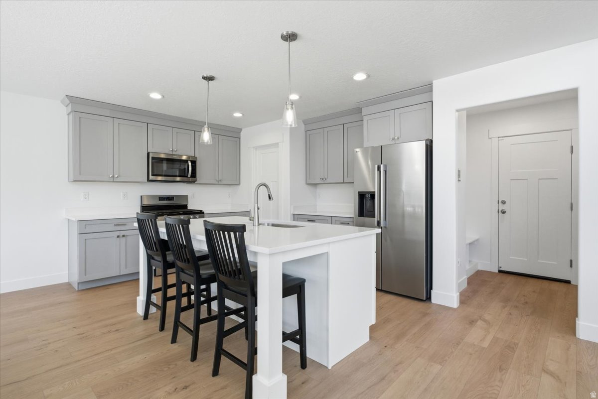 RIVER POINT - Residential