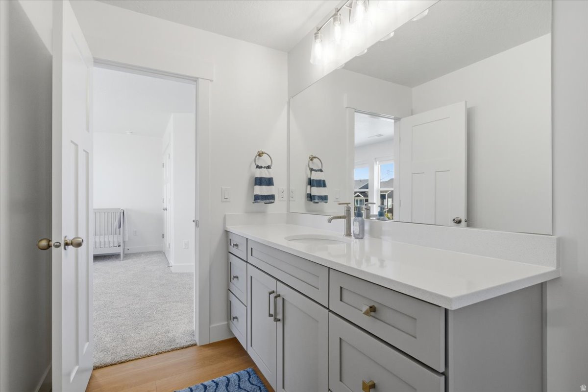 RIVER POINT - Residential