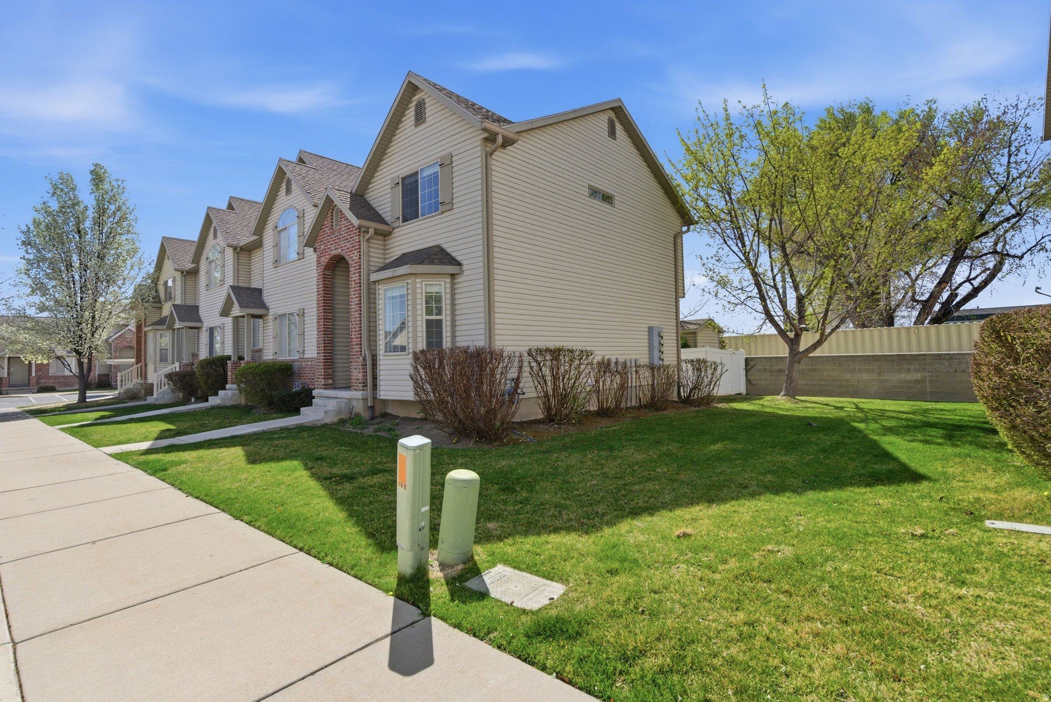 TIMPANOGOS HEIGHTS CONDO - Residential