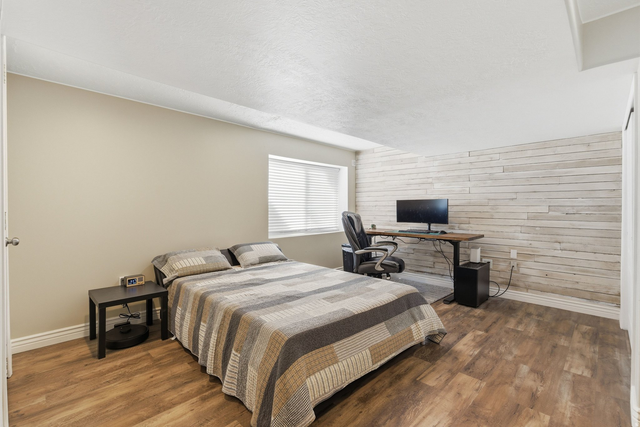 TIMPANOGOS HEIGHTS CONDO - Residential