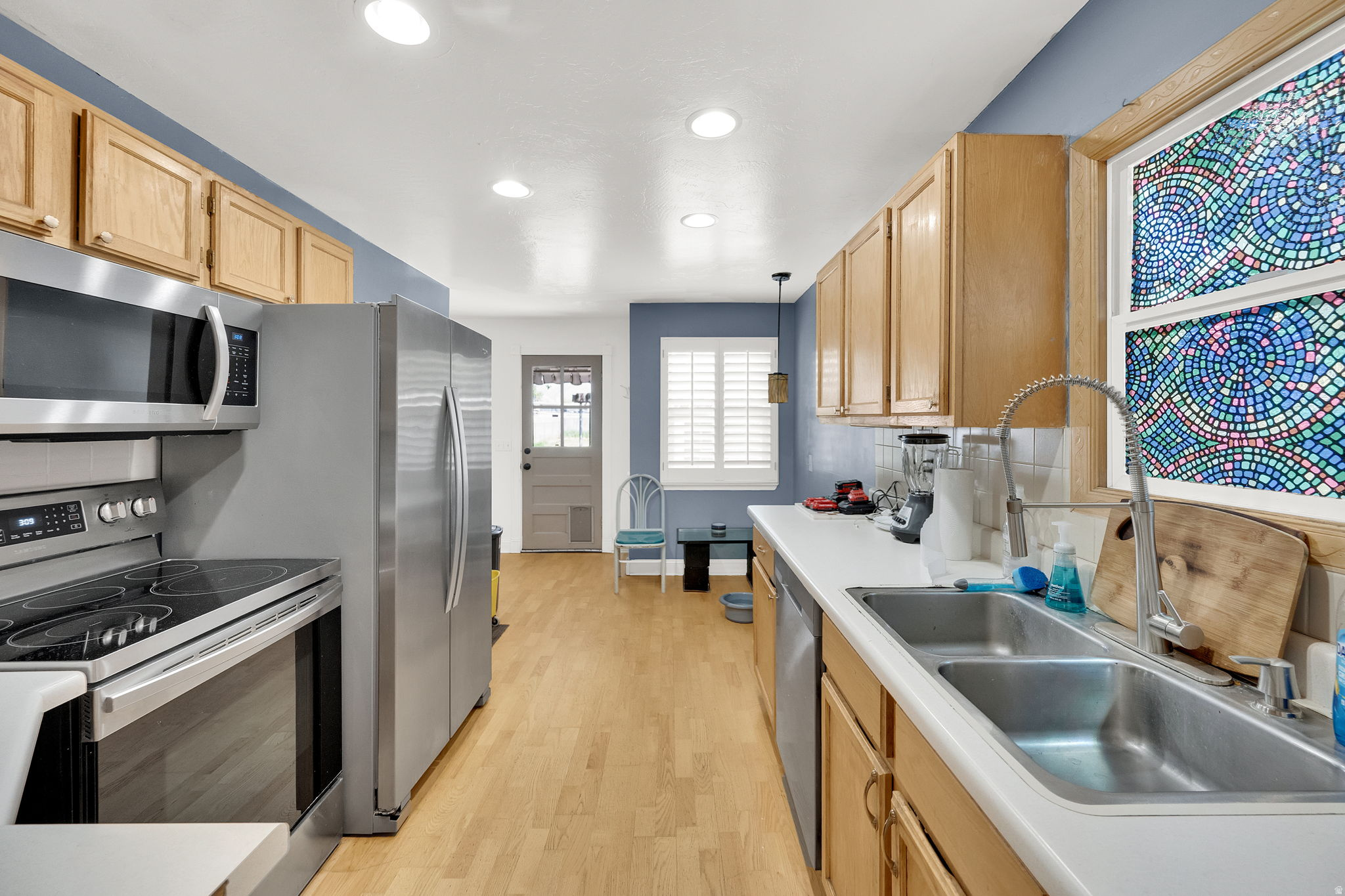 VILLAGE GARDENS - Residential