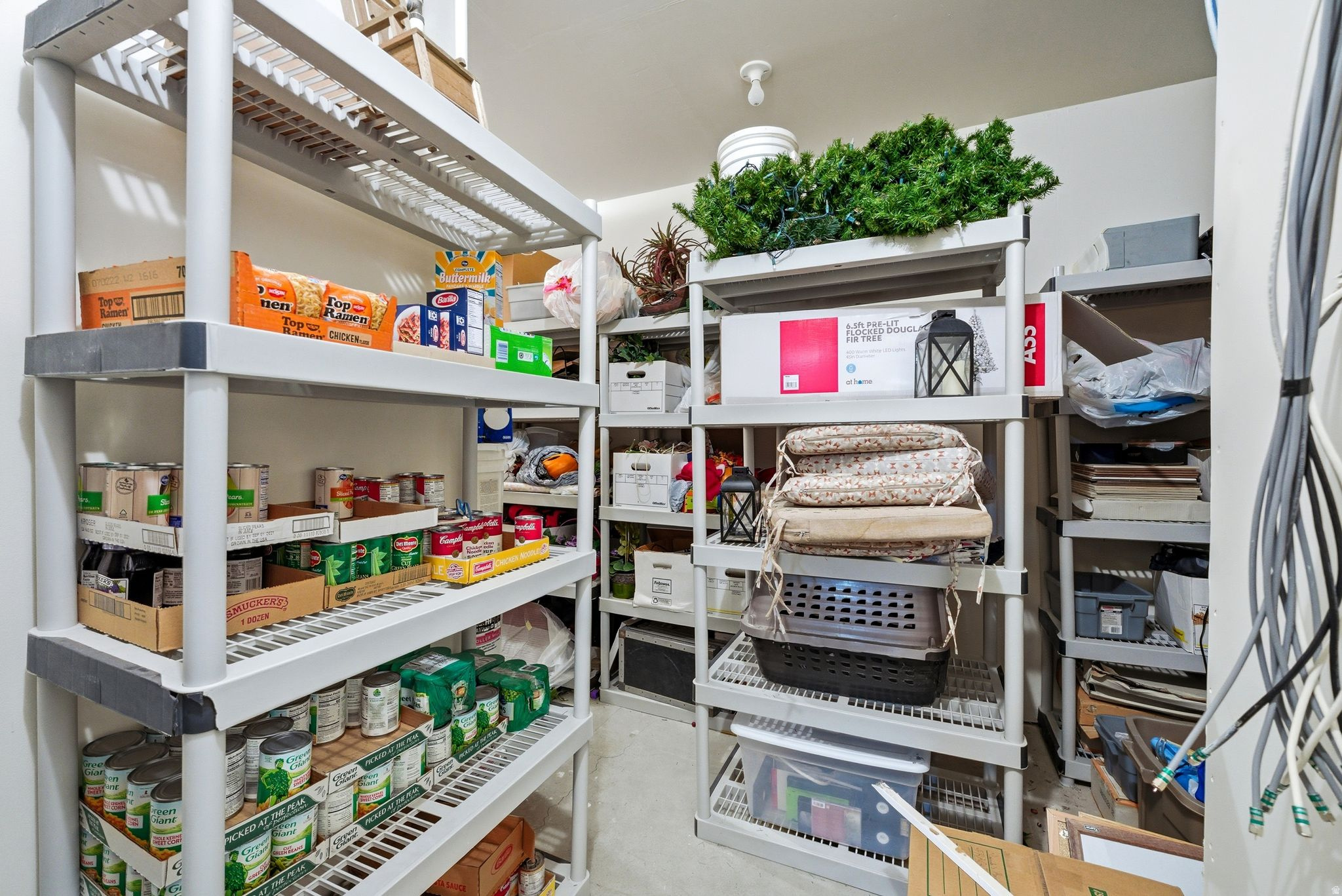 HIDDEN ACRES - Residential