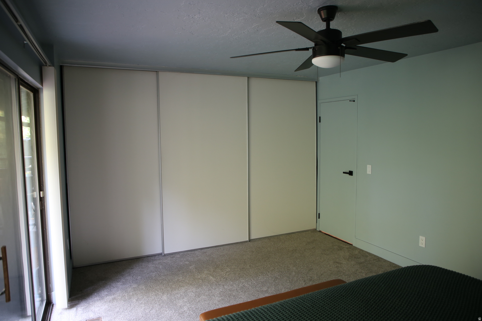 HIDDEN LAKE CONDM - Residential