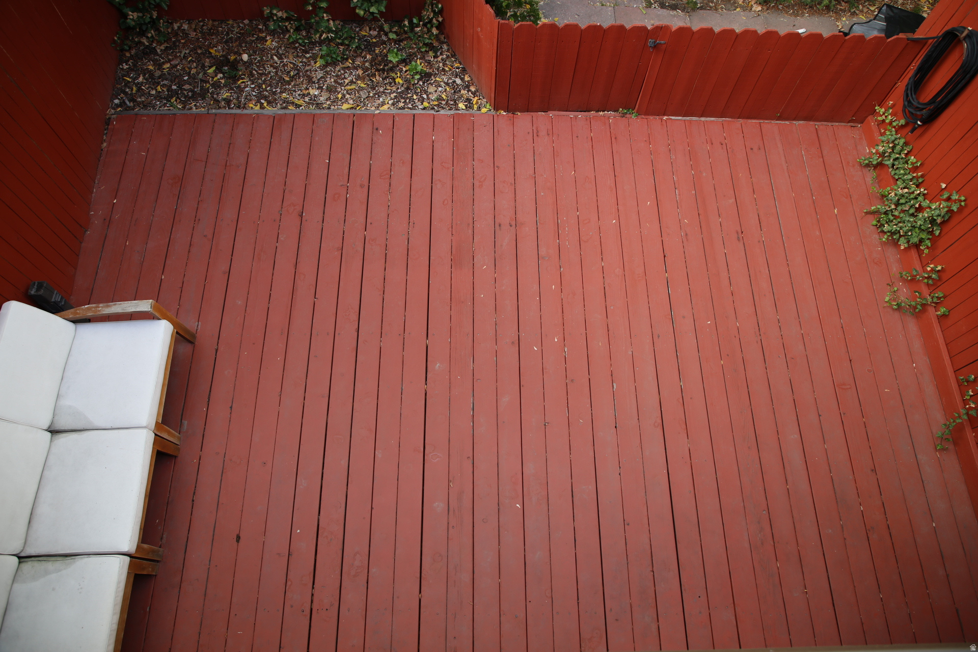 HIDDEN LAKE CONDM - Residential