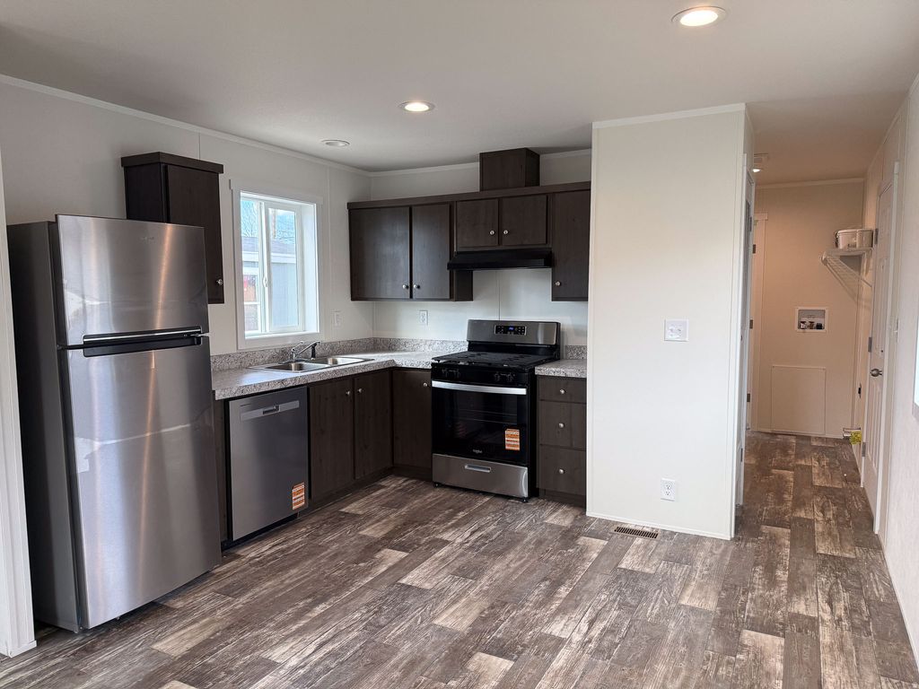 Photo of 75 W 250 N #13, Clearfield, UT 84015 (MLS # 2142275)