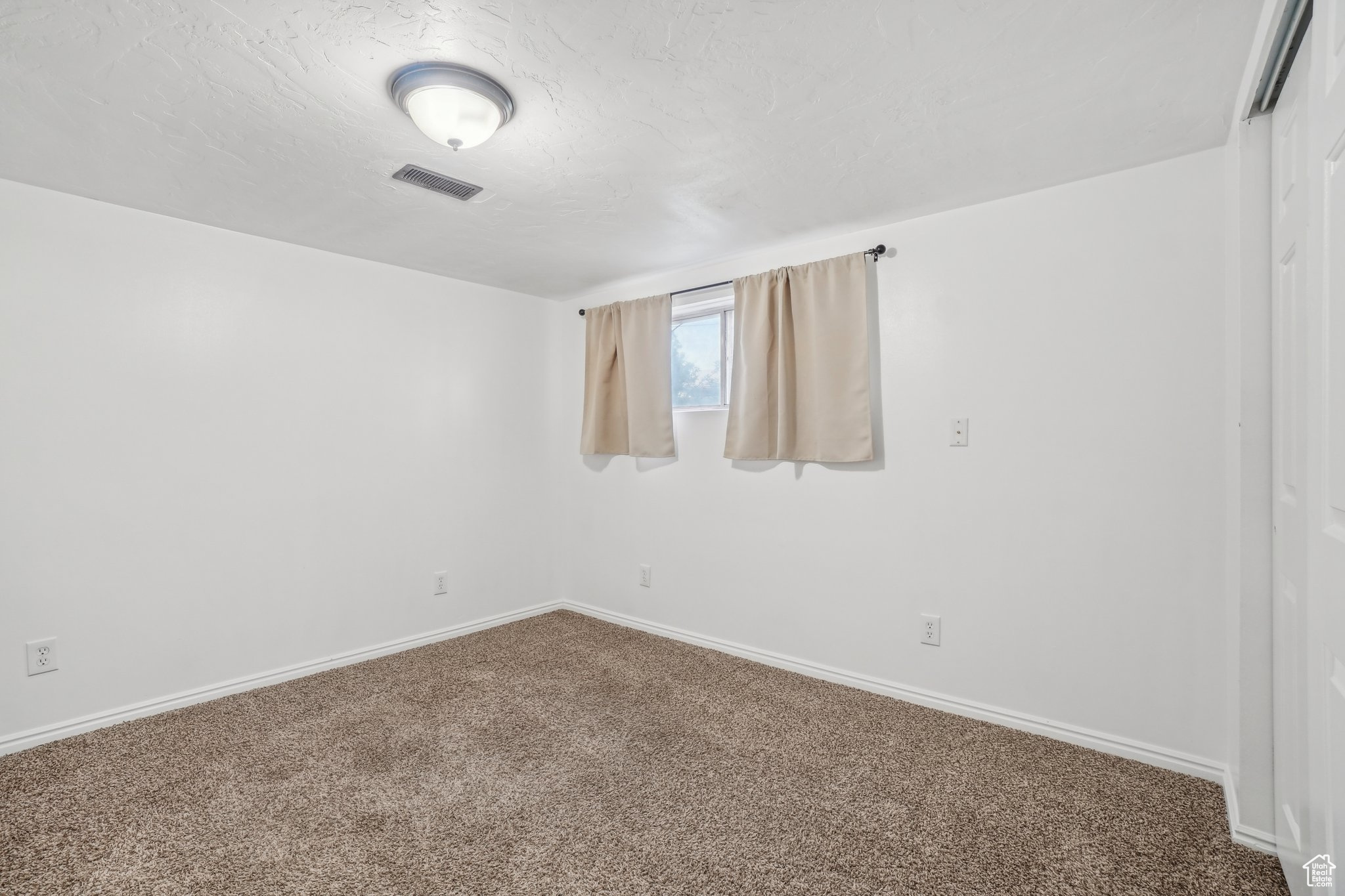 4514 S Royal Ann Cir, West Valley City, Utah image 12