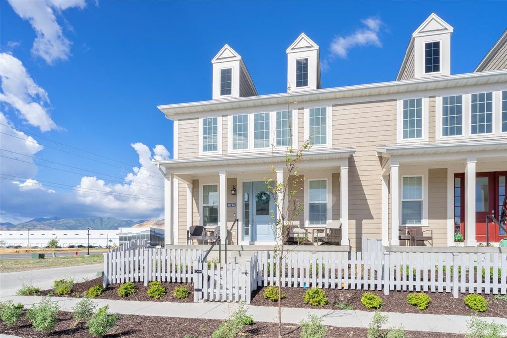 Photo of 11774 S RINI RD, South Jordan, UT 84009 (MLS # 2124437)