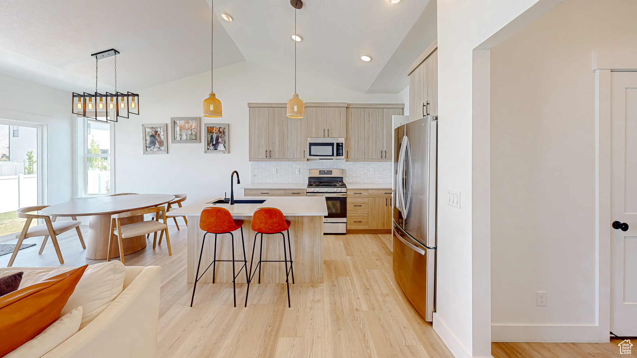 2232 W Pinnacle Ave, Mapleton, Utah image 3