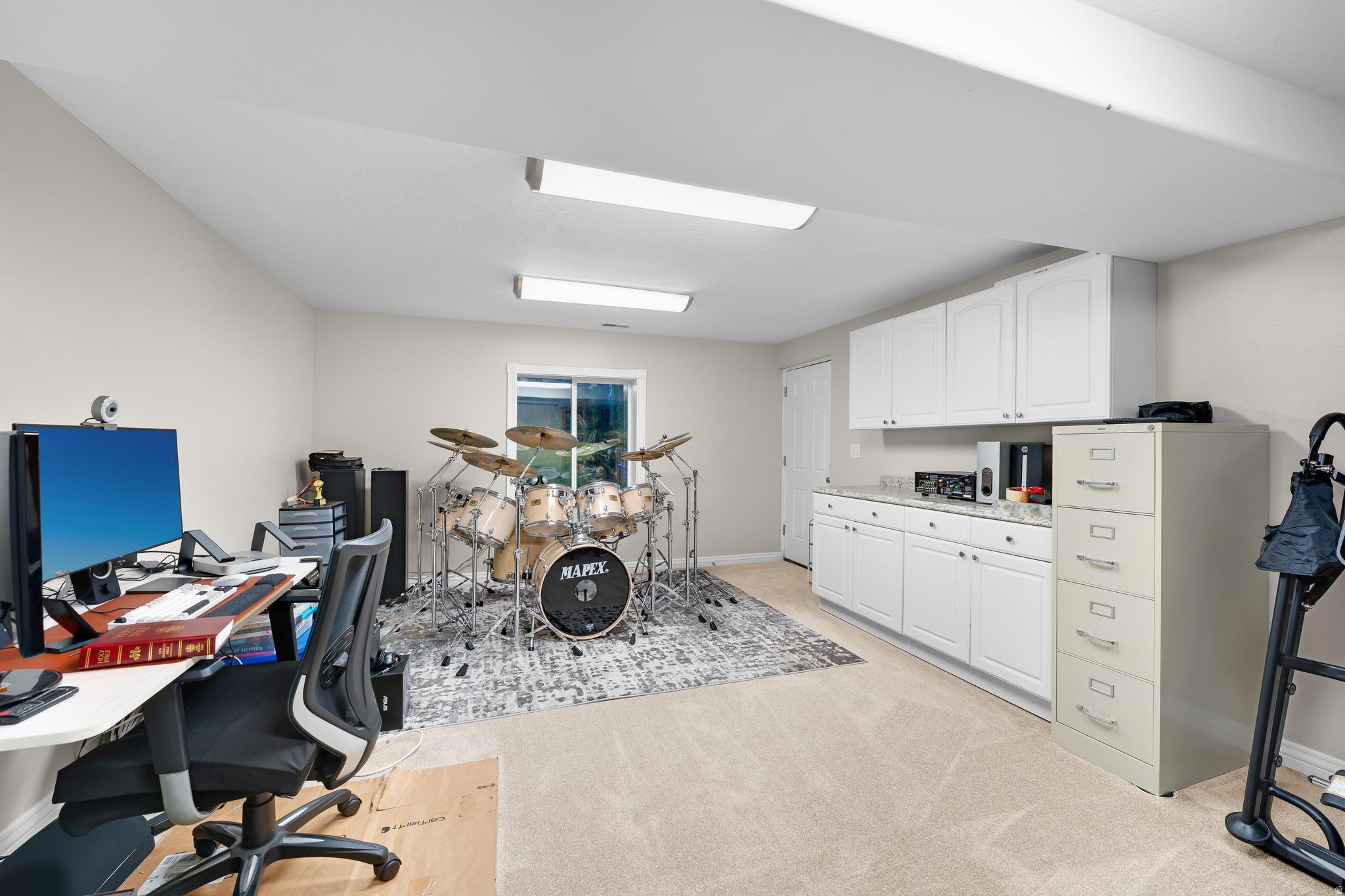 GOLDEN GROVE - Residential