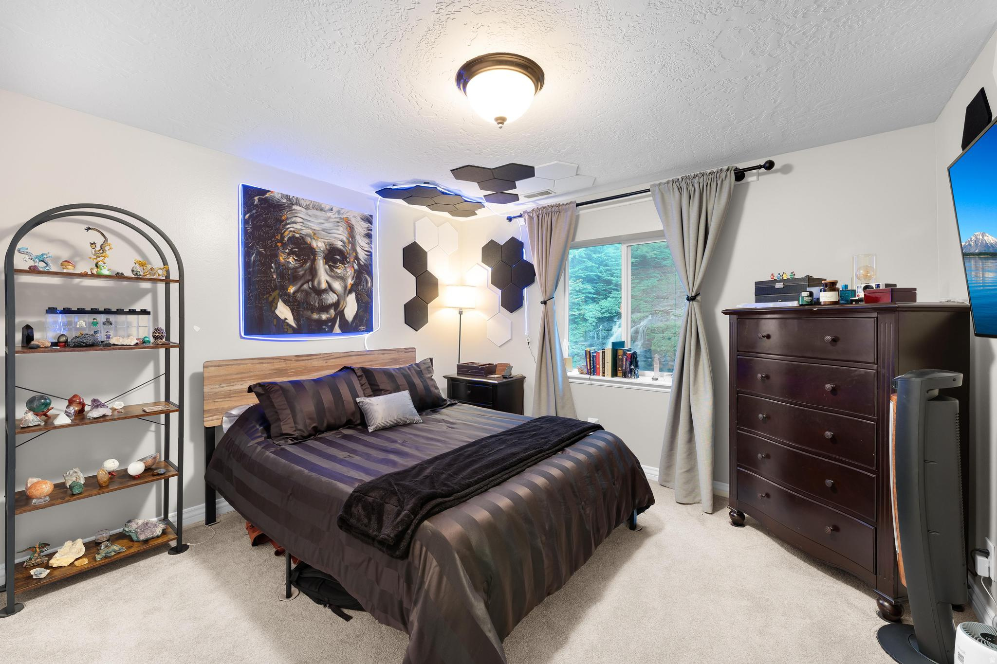 GOLDEN GROVE - Residential