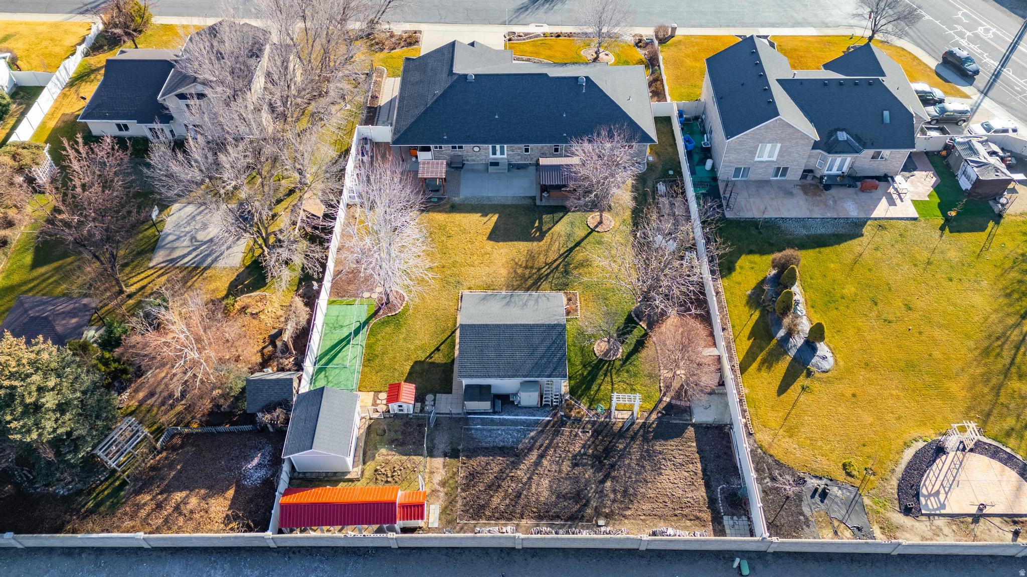 GOLDEN GROVE - Residential