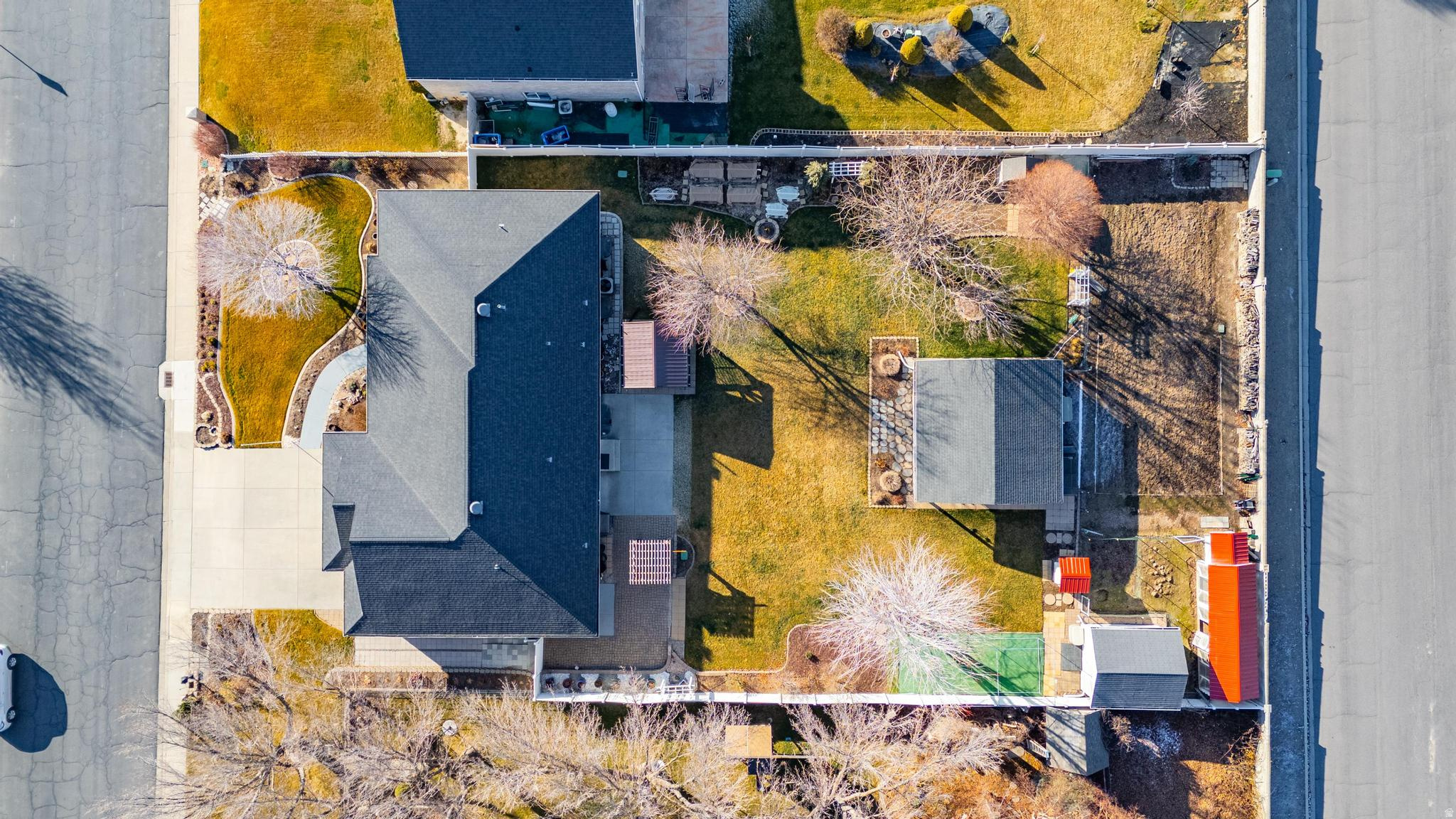 GOLDEN GROVE - Residential