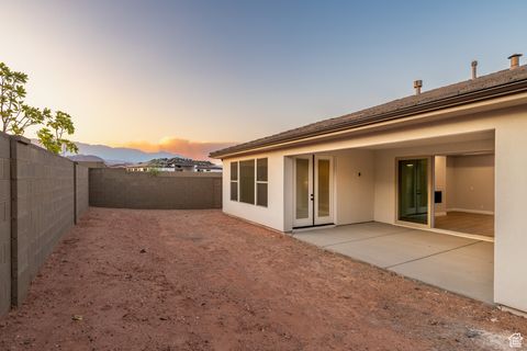 Tiny photo for 1545 DAYLIGHT ST N #129, Washington, UT 84780 (MLS # 2115233)