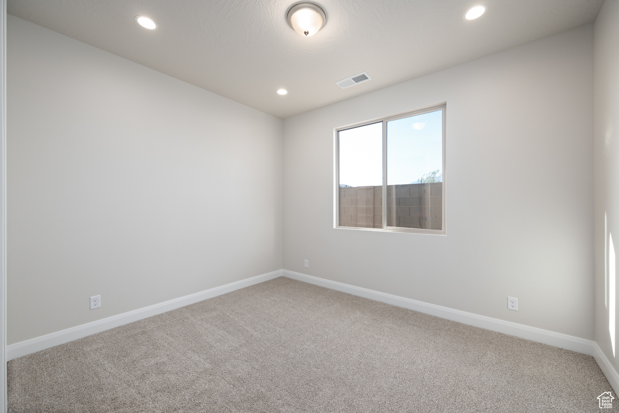 SOLIS - Residential