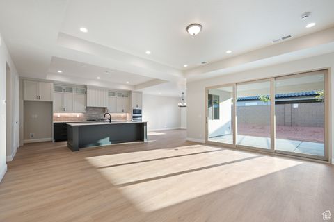 Tiny photo for 1545 DAYLIGHT ST N #129, Washington, UT 84780 (MLS # 2115233)