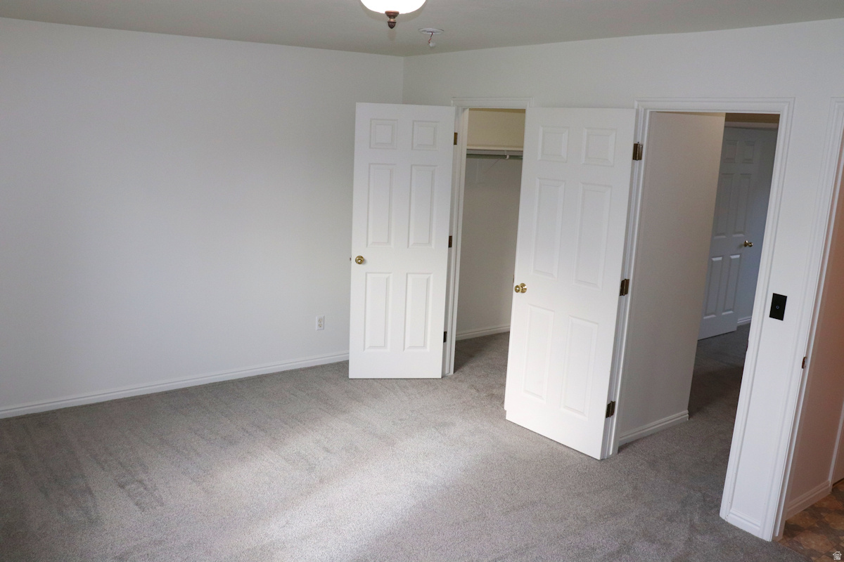 BLACKHAWK - Residential