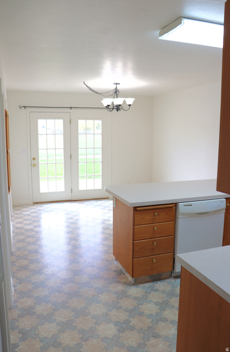 BLACKHAWK - Residential