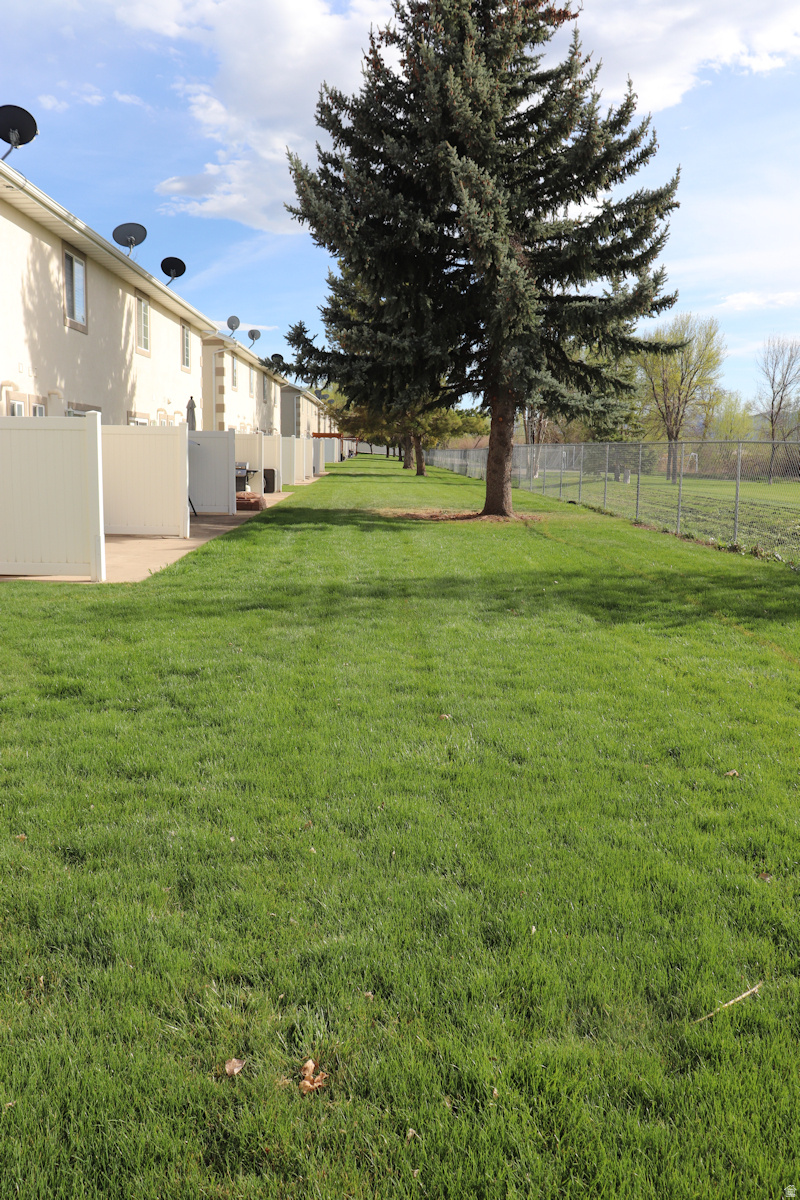 BLACKHAWK - Residential