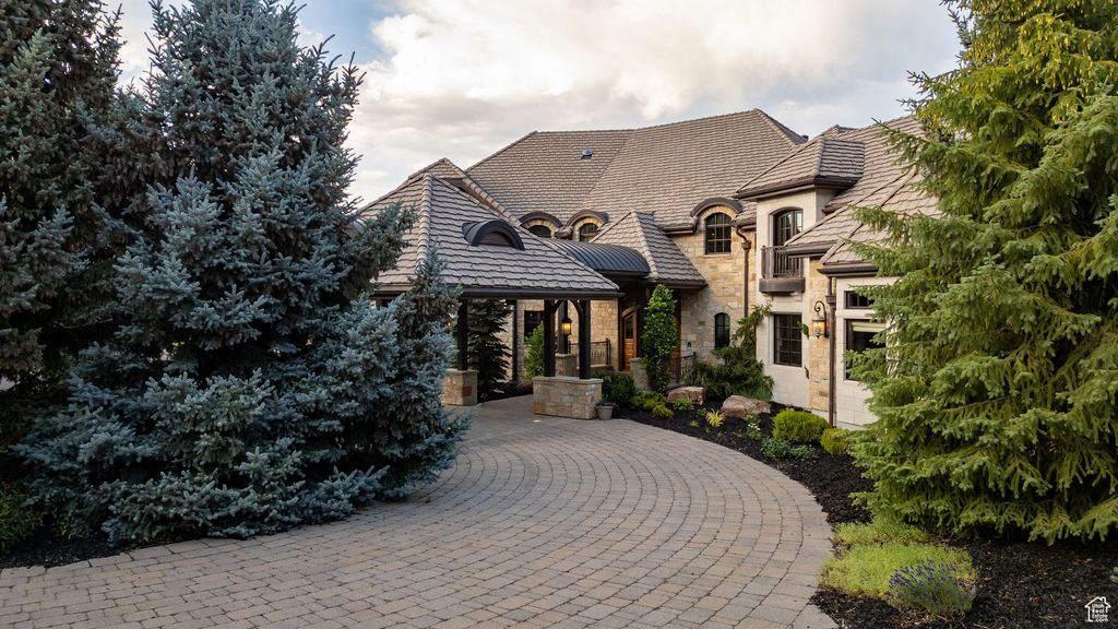 Photo of 5624 W 3400 S, Wellsville, UT 84339 (MLS # 2103001)