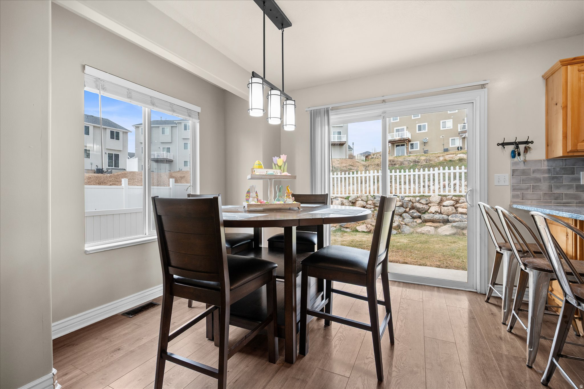 QUAIL HOLLOW - Residential