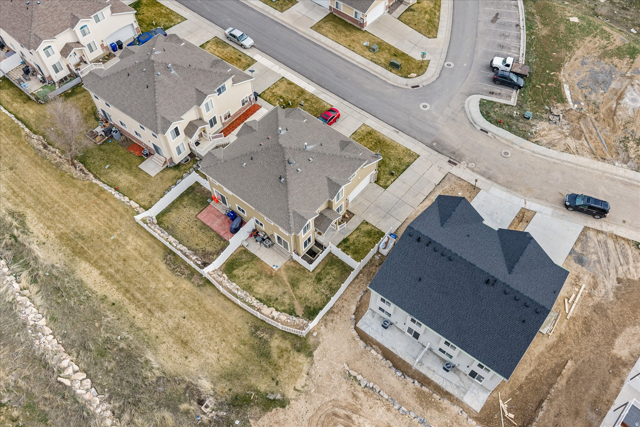 QUAIL HOLLOW - Residential