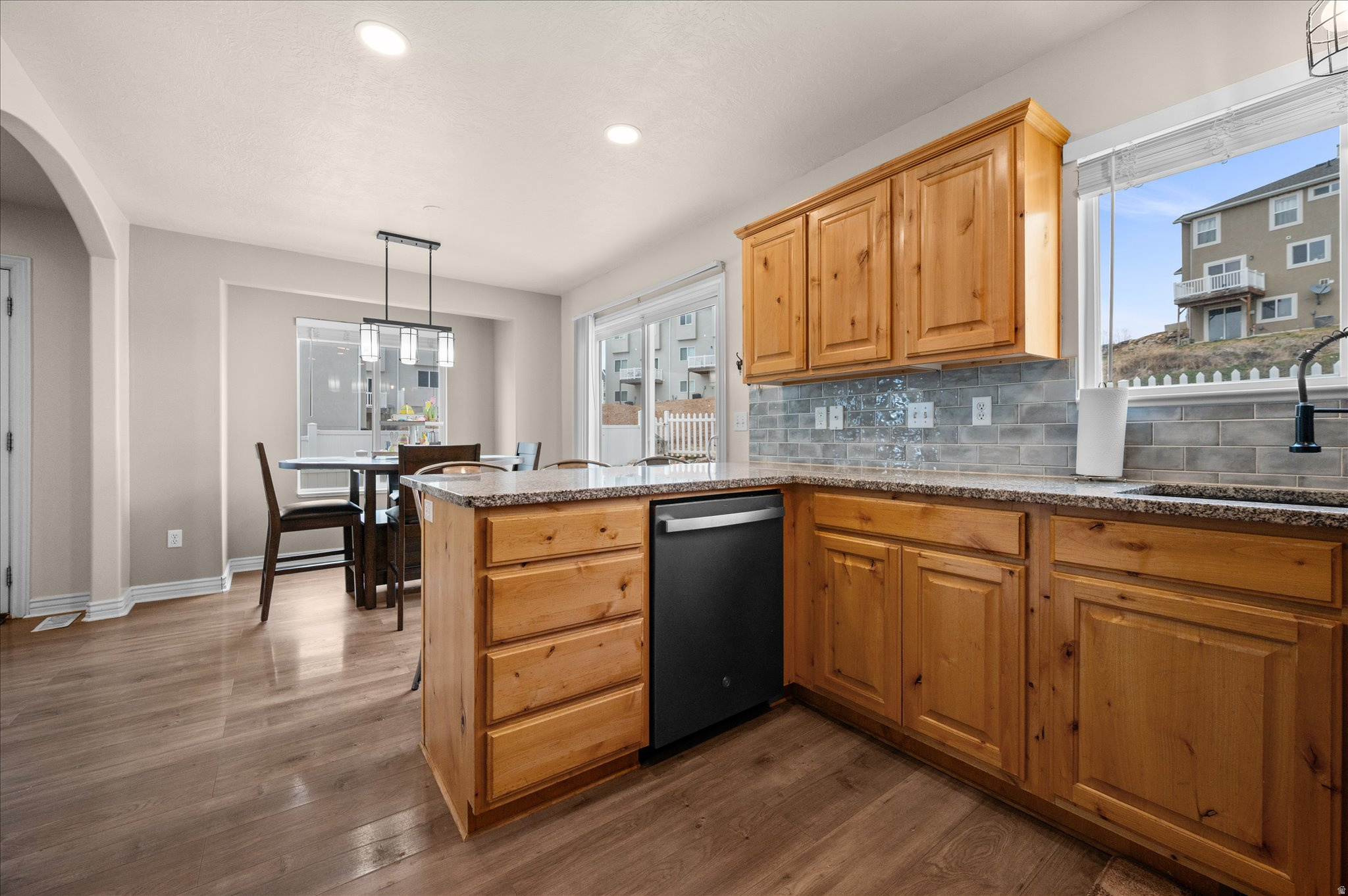 QUAIL HOLLOW - Residential