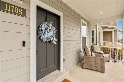 Tiny photo for 11708 S SILVER POND DR, South Jordan, UT 84009 (MLS # 2147719)