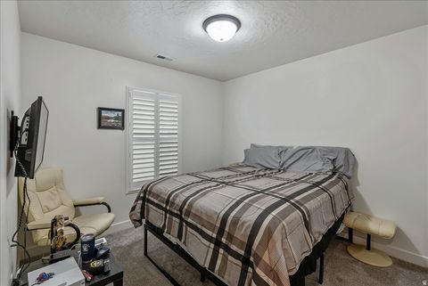 Tiny photo for 11708 S SILVER POND DR, South Jordan, UT 84009 (MLS # 2147719)