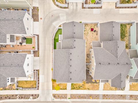 Tiny photo for 11708 S SILVER POND DR, South Jordan, UT 84009 (MLS # 2147719)