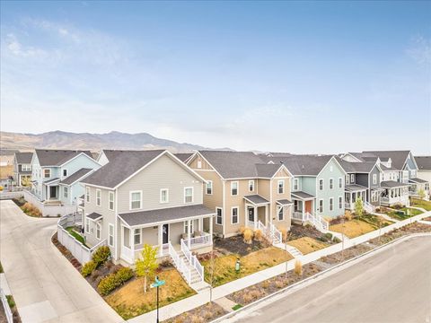 Tiny photo for 11708 S SILVER POND DR, South Jordan, UT 84009 (MLS # 2147719)