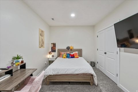 Tiny photo for 11708 S SILVER POND DR, South Jordan, UT 84009 (MLS # 2147719)