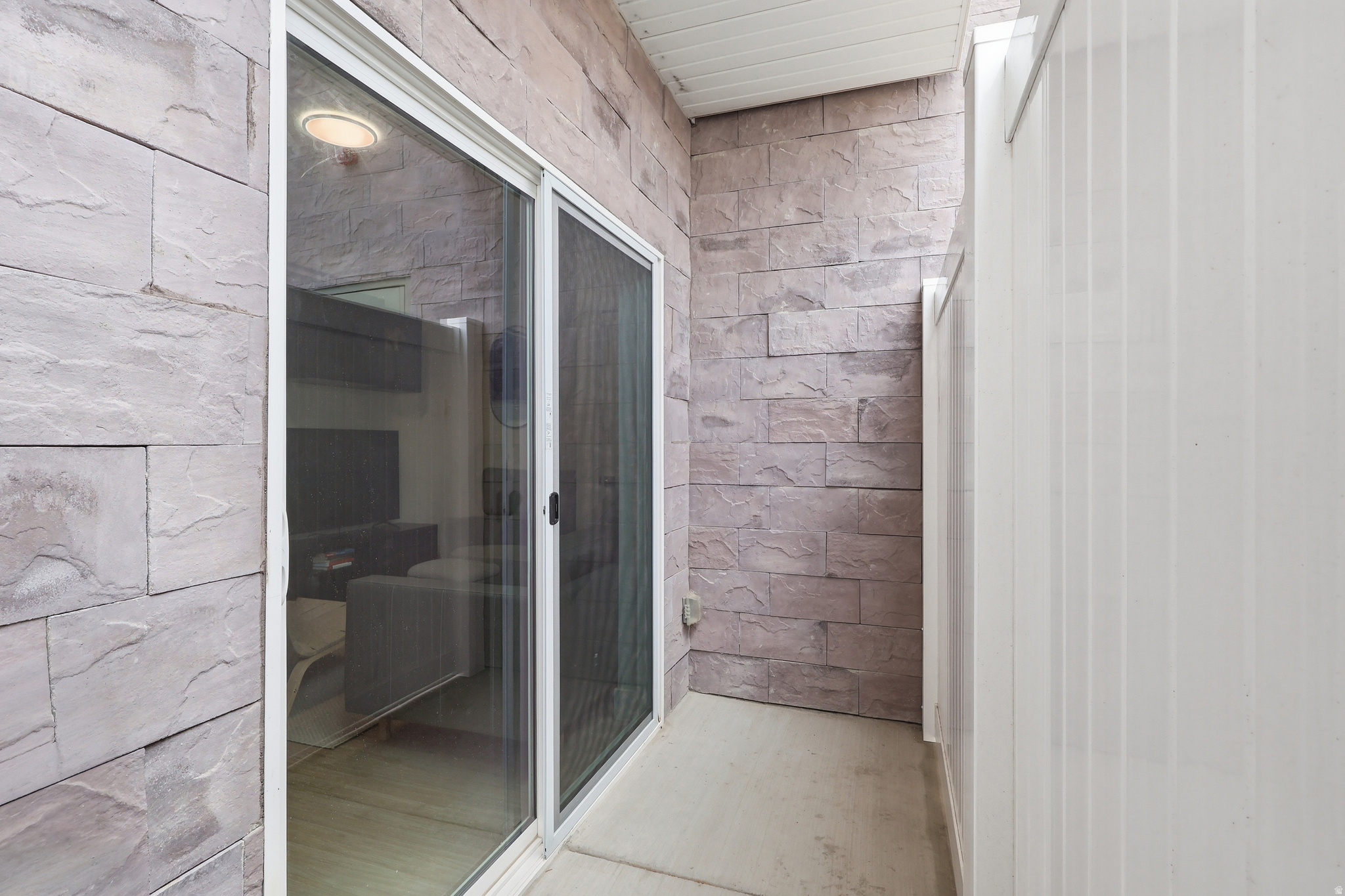 FALCON RIDGE CONDOMINIUM - Residential