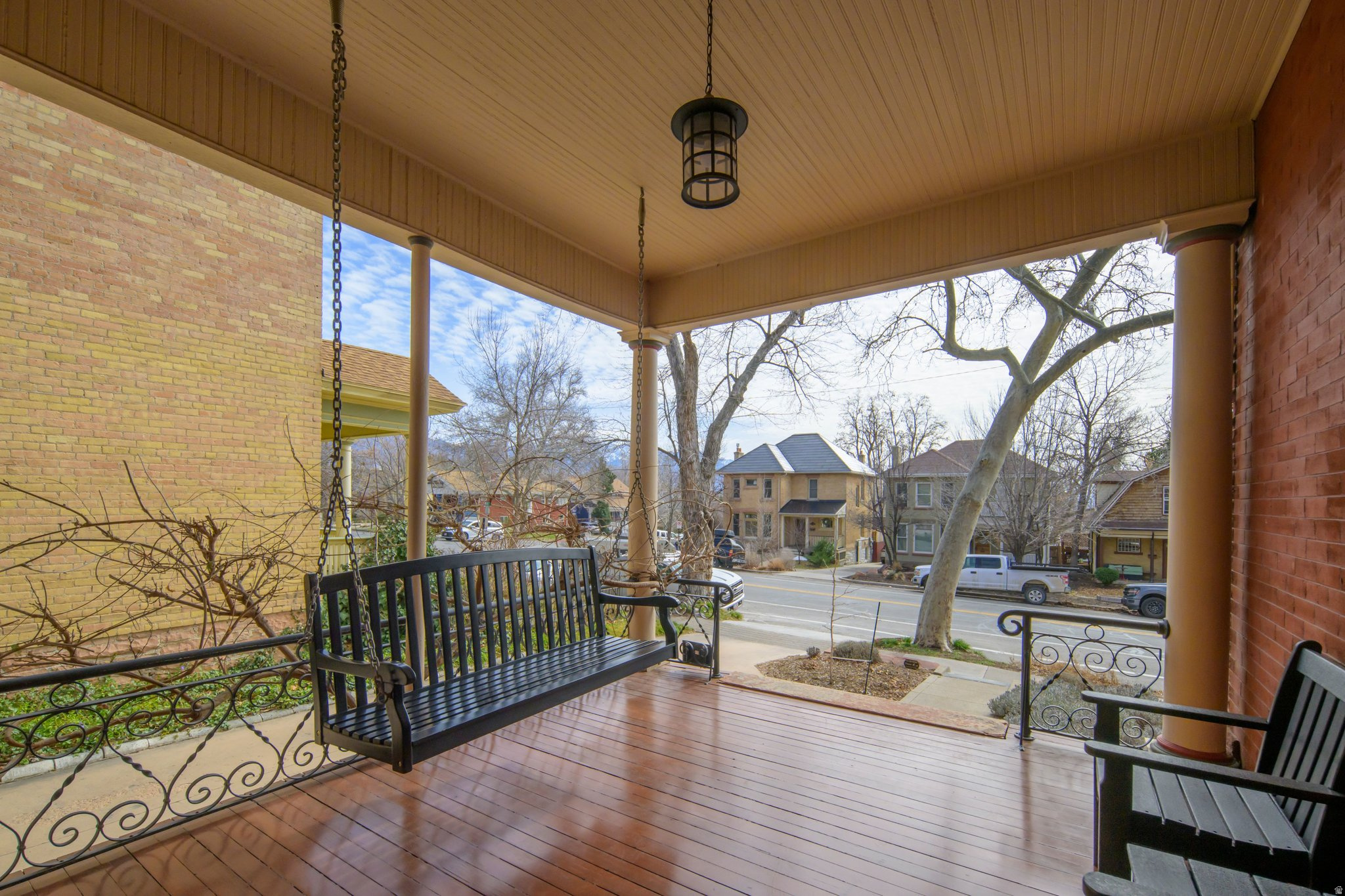 AVENUES - Residential