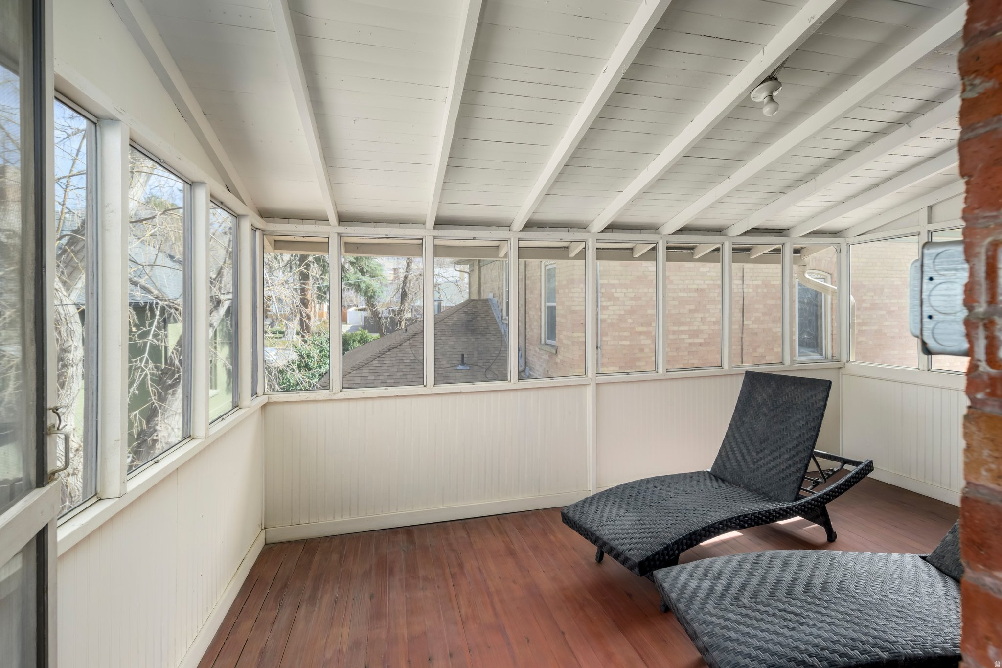 AVENUES - Residential