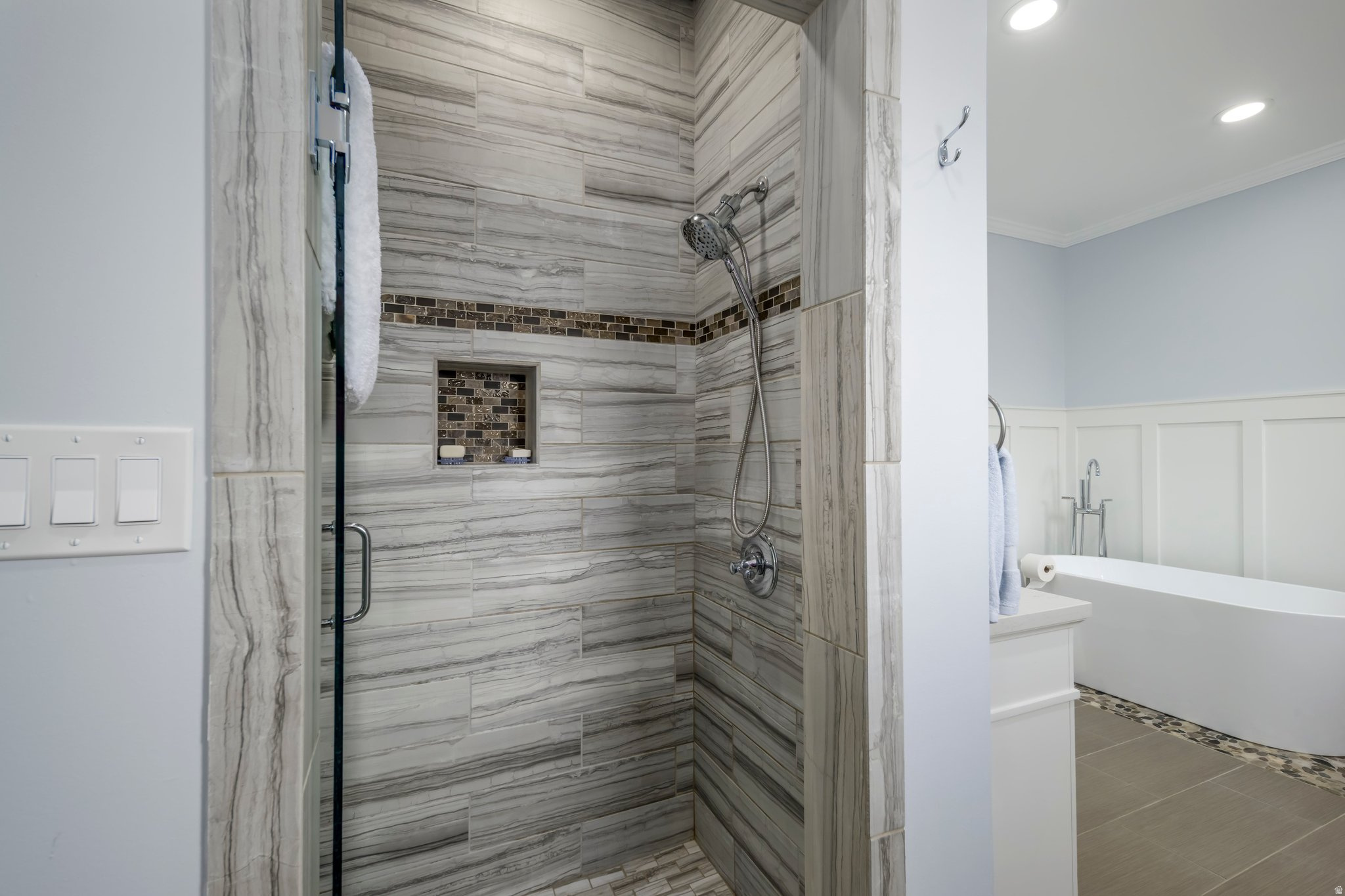 AVENUES - Residential