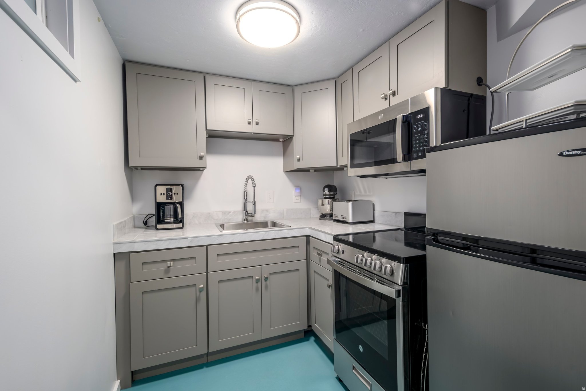 AVENUES - Residential