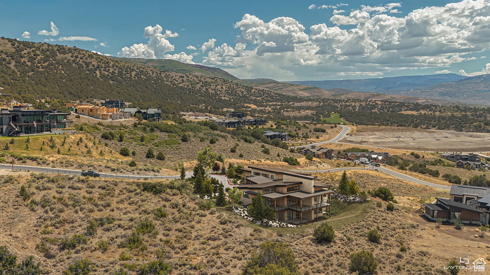 RED LEDGES - Residential