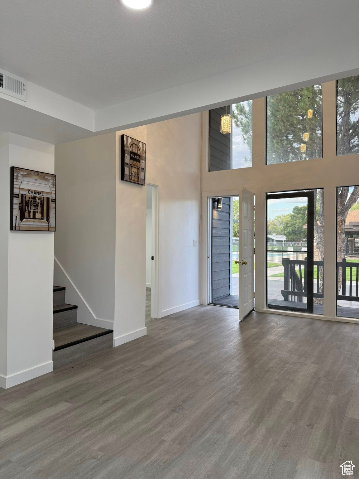 MAJESTIC OAKS - Residential