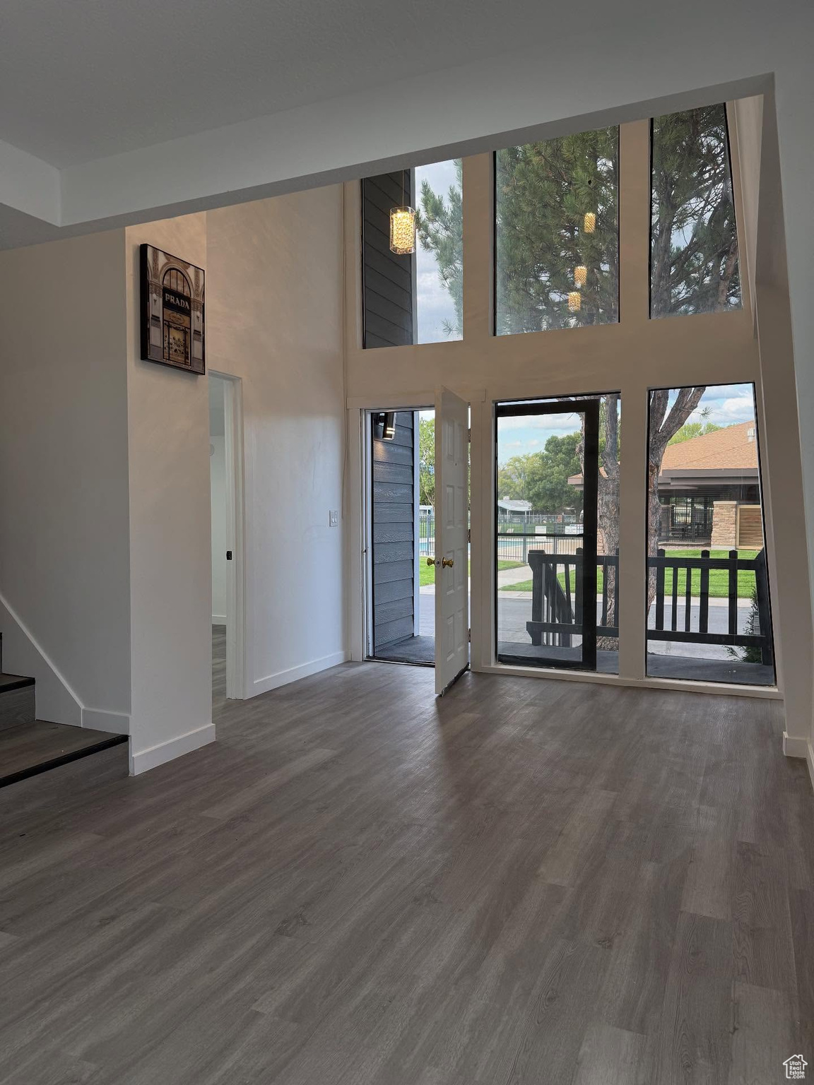 MAJESTIC OAKS - Residential