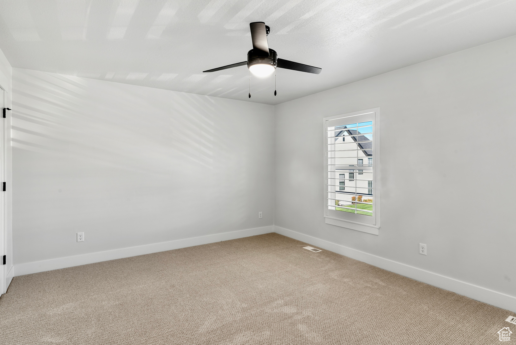 VILLAS ON 2ND - Residential