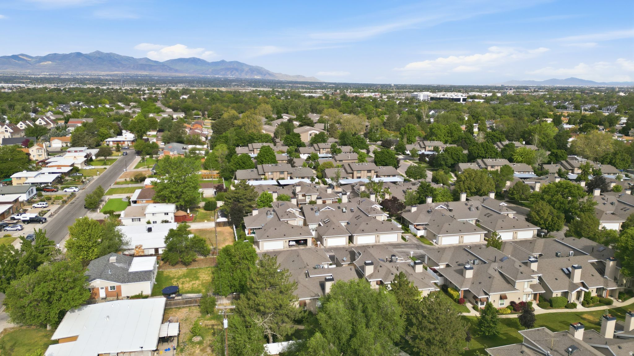 MEADOWS - Residential